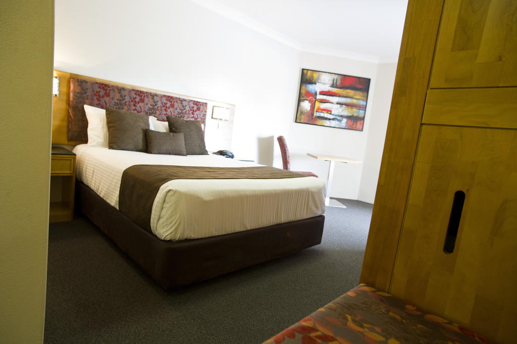 Noah'S Mid City Motor Inn Muswellbrook Eksteriør bilde